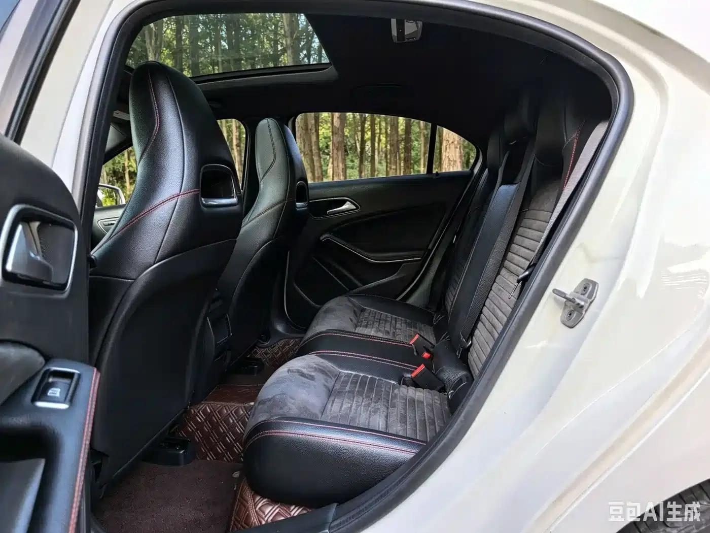 Imported Mercedes-Benz A-Class 2015 A 200 Sport — миниатюра 11