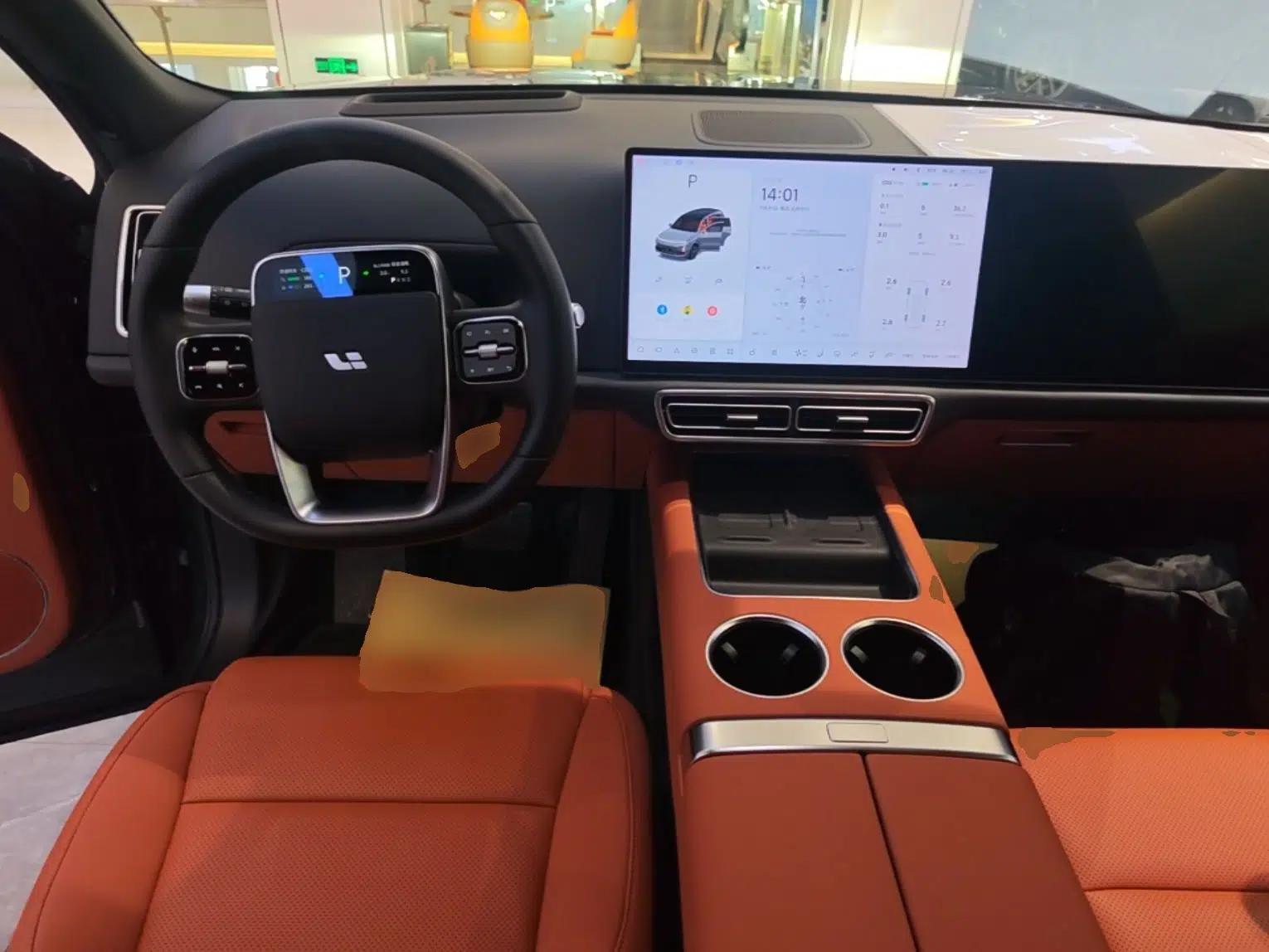 Li Auto L8 2025 Max Smart Refresh Edition — миниатюра 17
