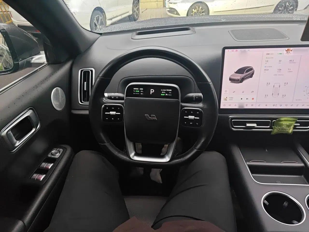 Li Auto L8 2023 Pro Model — миниатюра 10