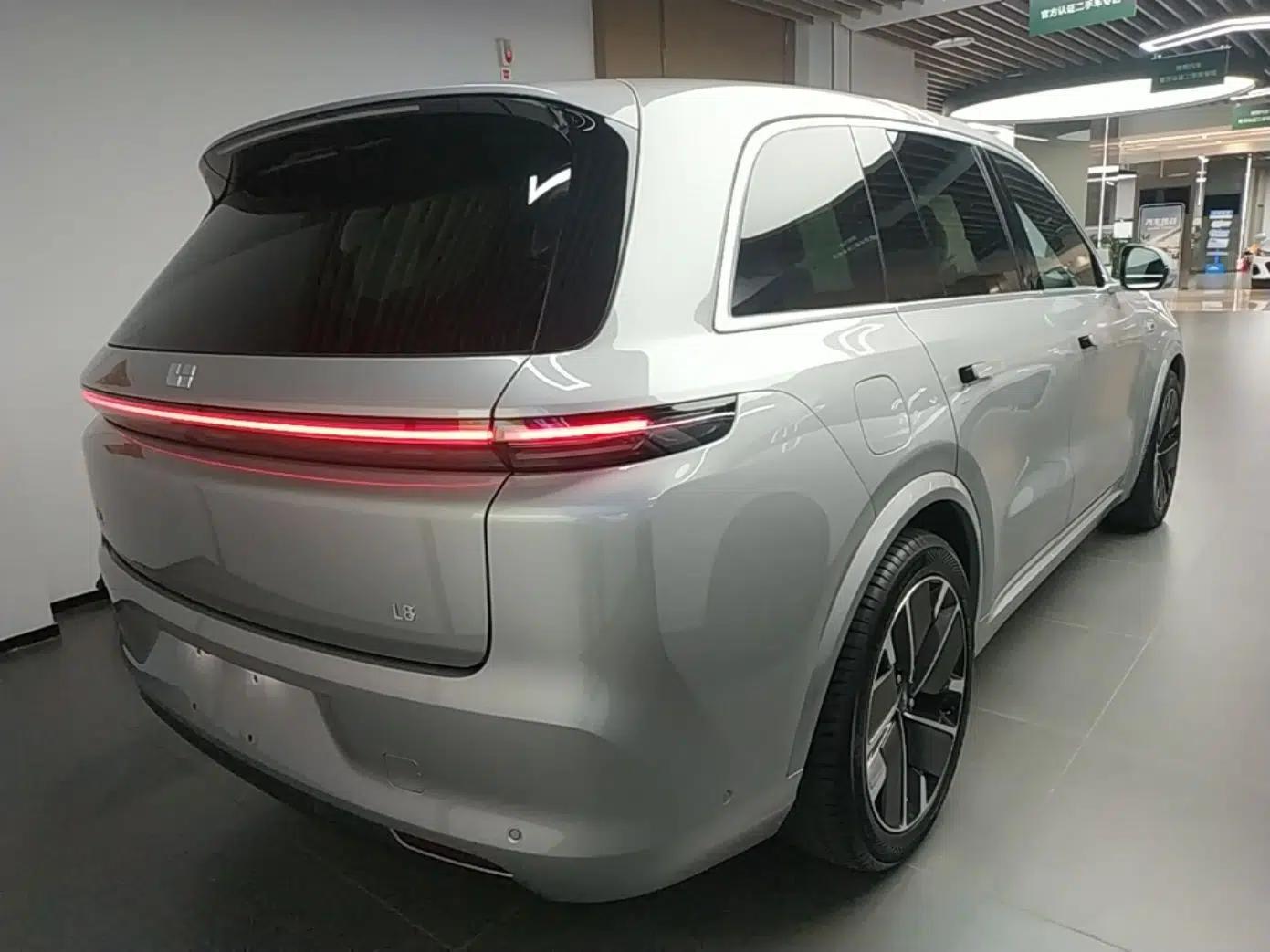 Li Auto L8 2025 Ultra Smart Refreshed Edition — миниатюра 6