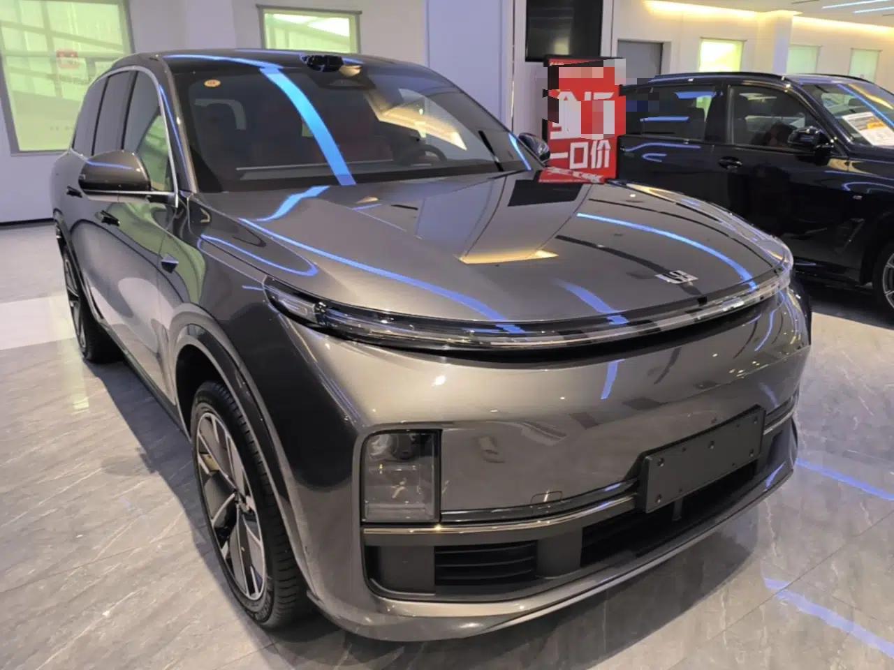Li Auto L8 2025 Max Smart Refresh Edition — миниатюра 12
