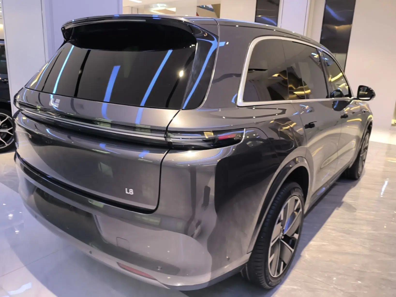 Li Auto L8 2025 Max Smart Refresh Edition — миниатюра 6