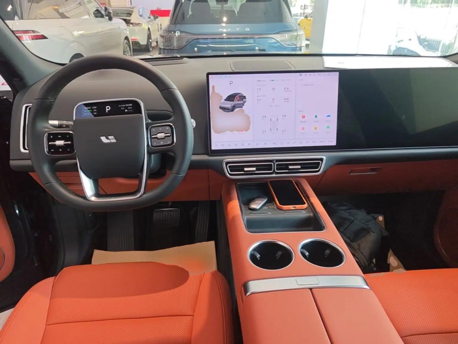 Li Auto L8 2025 Ultra Smart Refreshed Edition — миниатюра 17