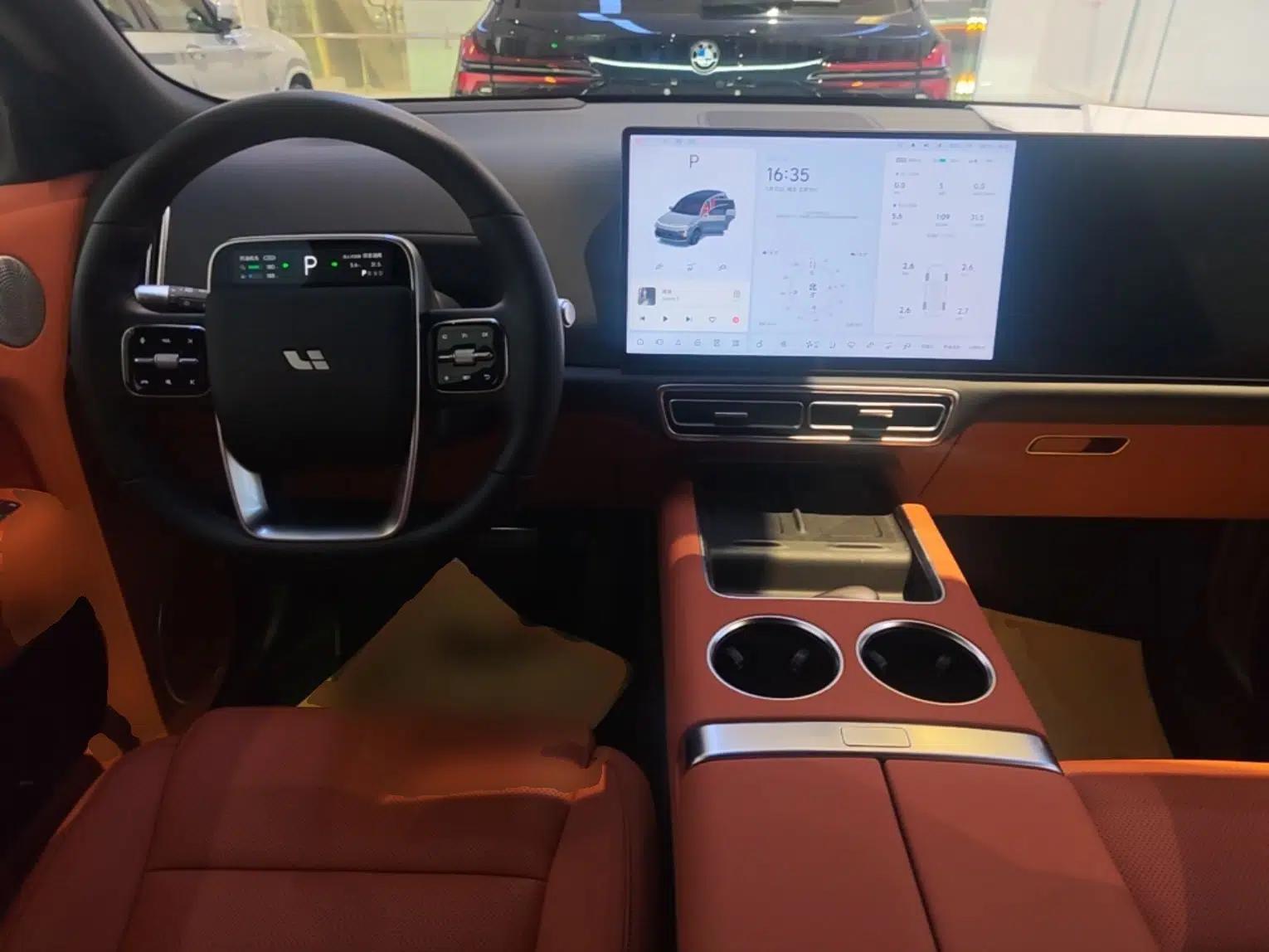 Li Auto L8 2025 Max Smart Refresh Edition — миниатюра 17