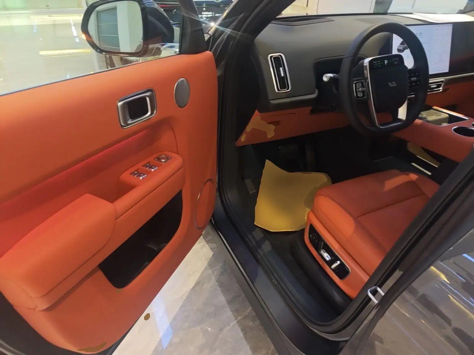 Li Auto L8 2025 Max Smart Refresh Edition — миниатюра 23
