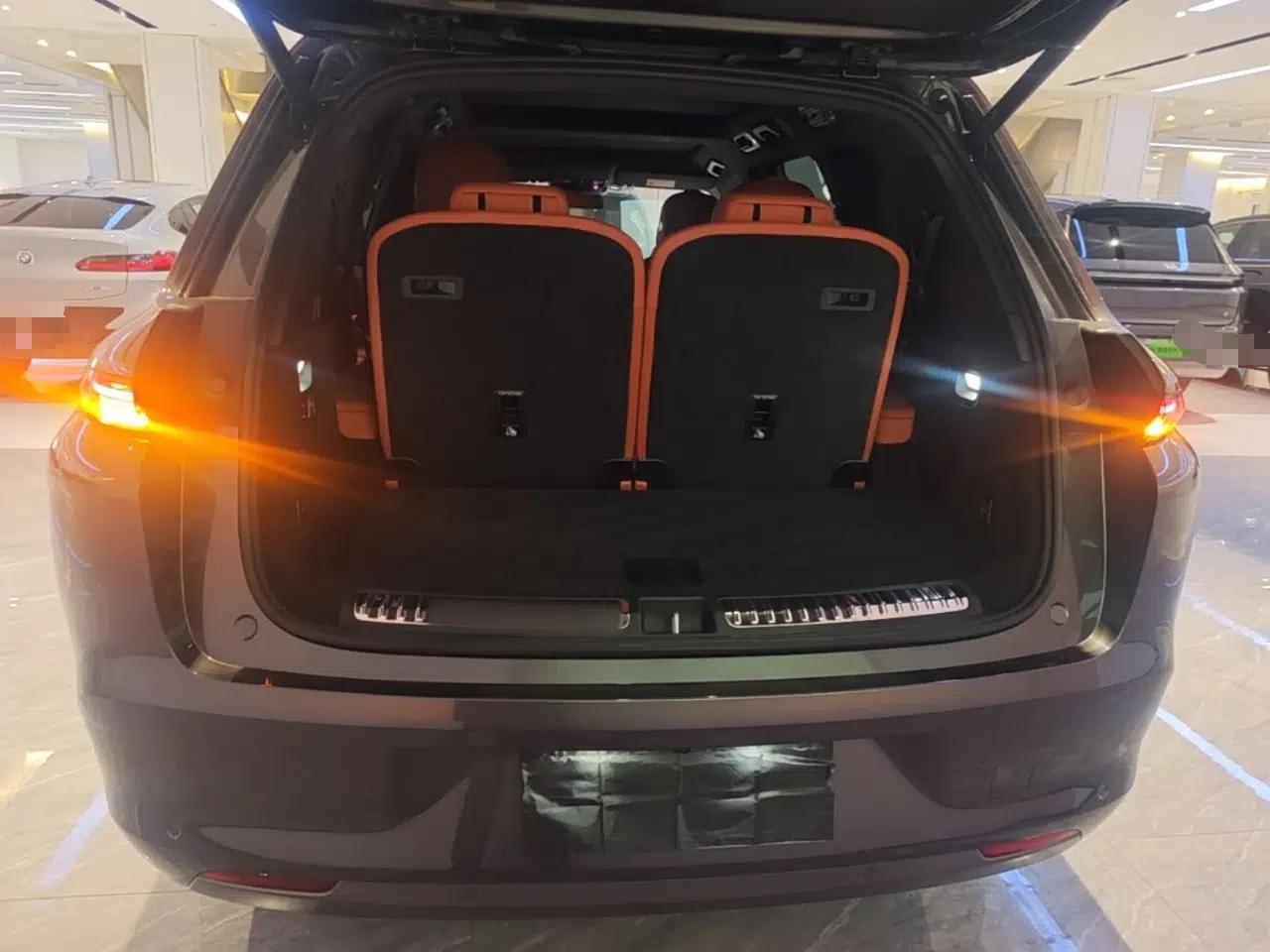 Li Auto L8 2025 Max Smart Refresh Edition — миниатюра 27