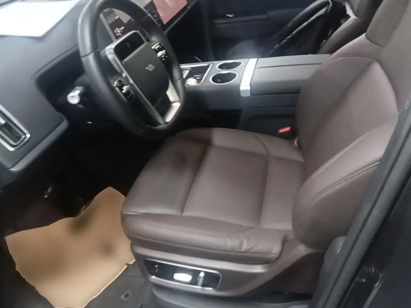 Li Auto L8 2023 Pro Model — миниатюра 22