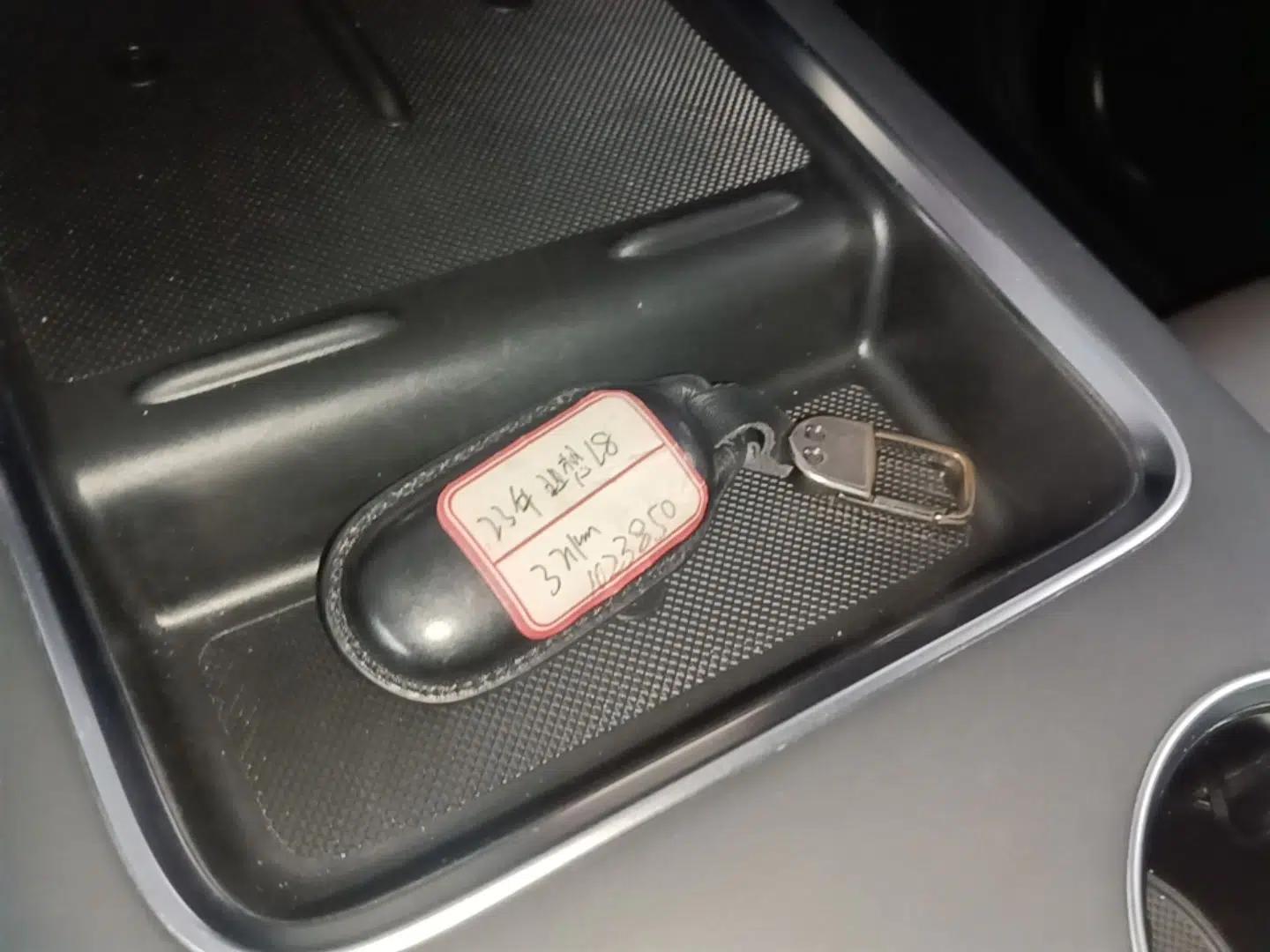 Li Auto L8 2023 Pro Model — миниатюра 28