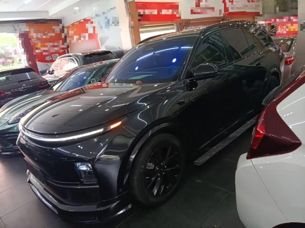 Li Auto L8 2023 Pro Model — миниатюра 1