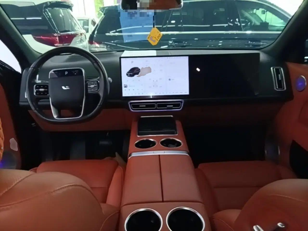 Li Auto L8 2023 Pro Model — миниатюра 12