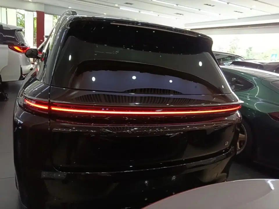 Li Auto L8 2023 Pro Model — миниатюра 5