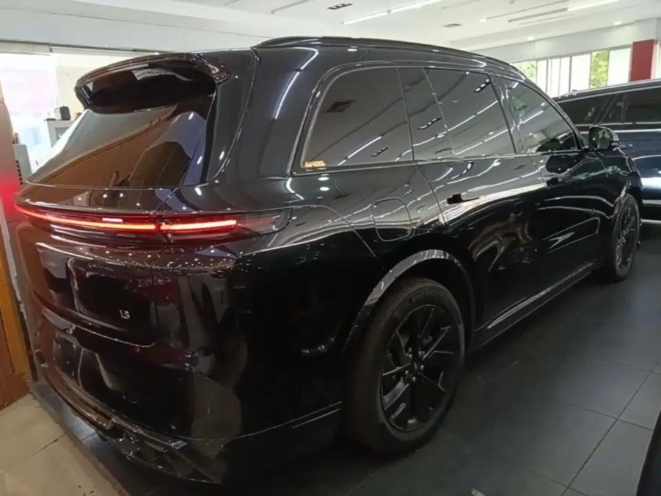 Li Auto L8 2023 Pro Model — миниатюра 6