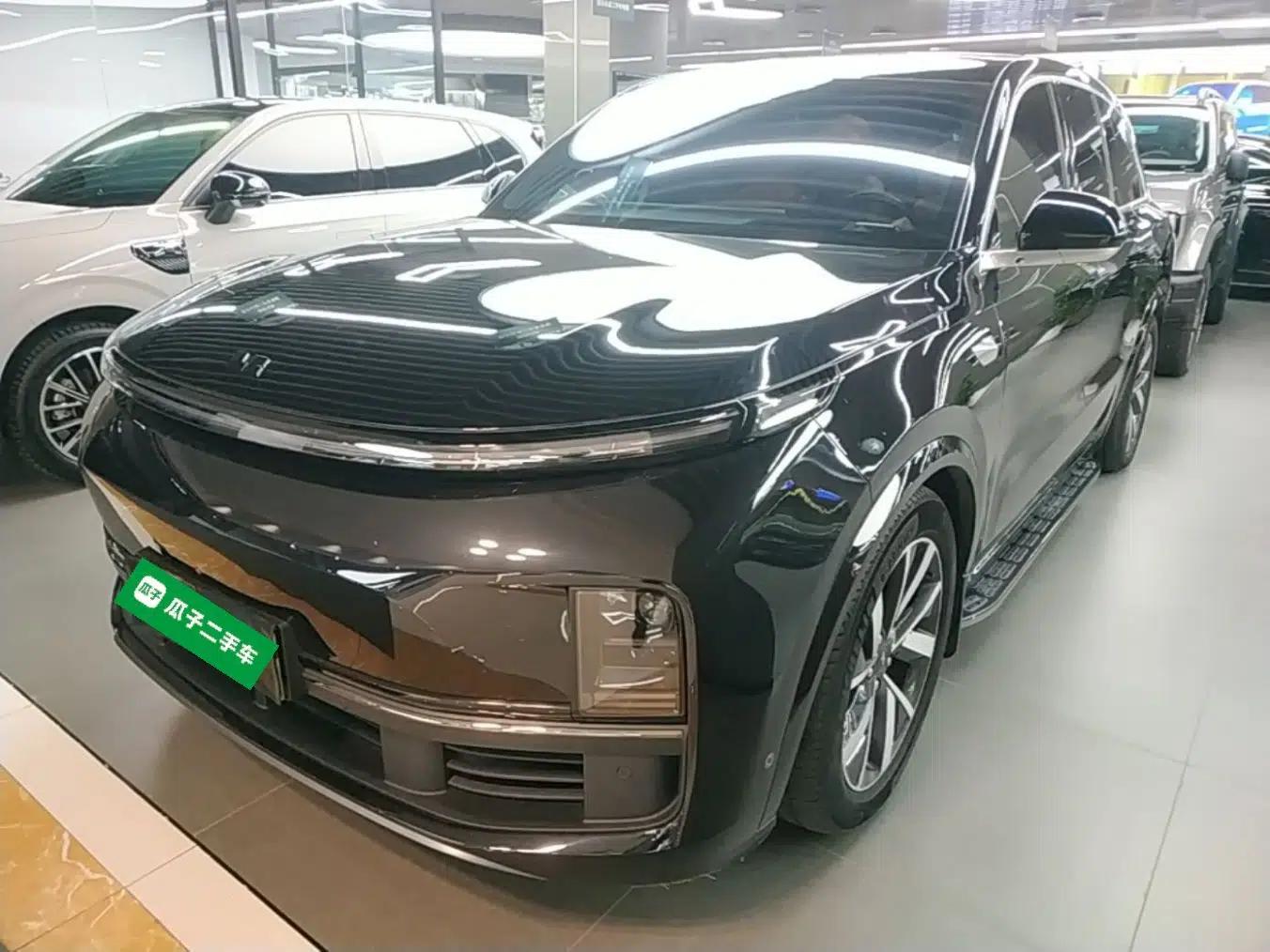 Li Auto L8 2023 Pro Model — миниатюра 1