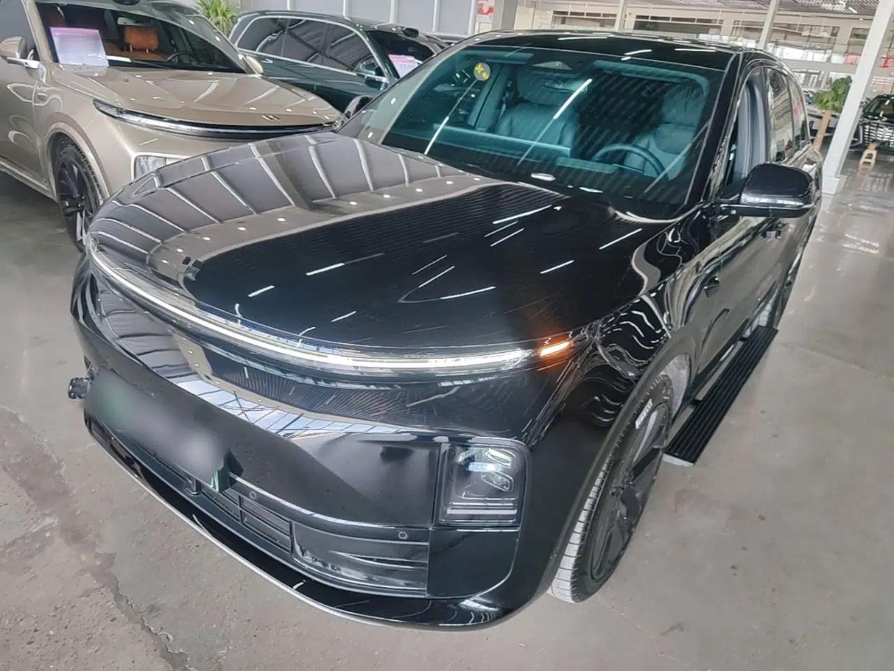 Li Auto L6 2024 Pro Model — миниатюра 1