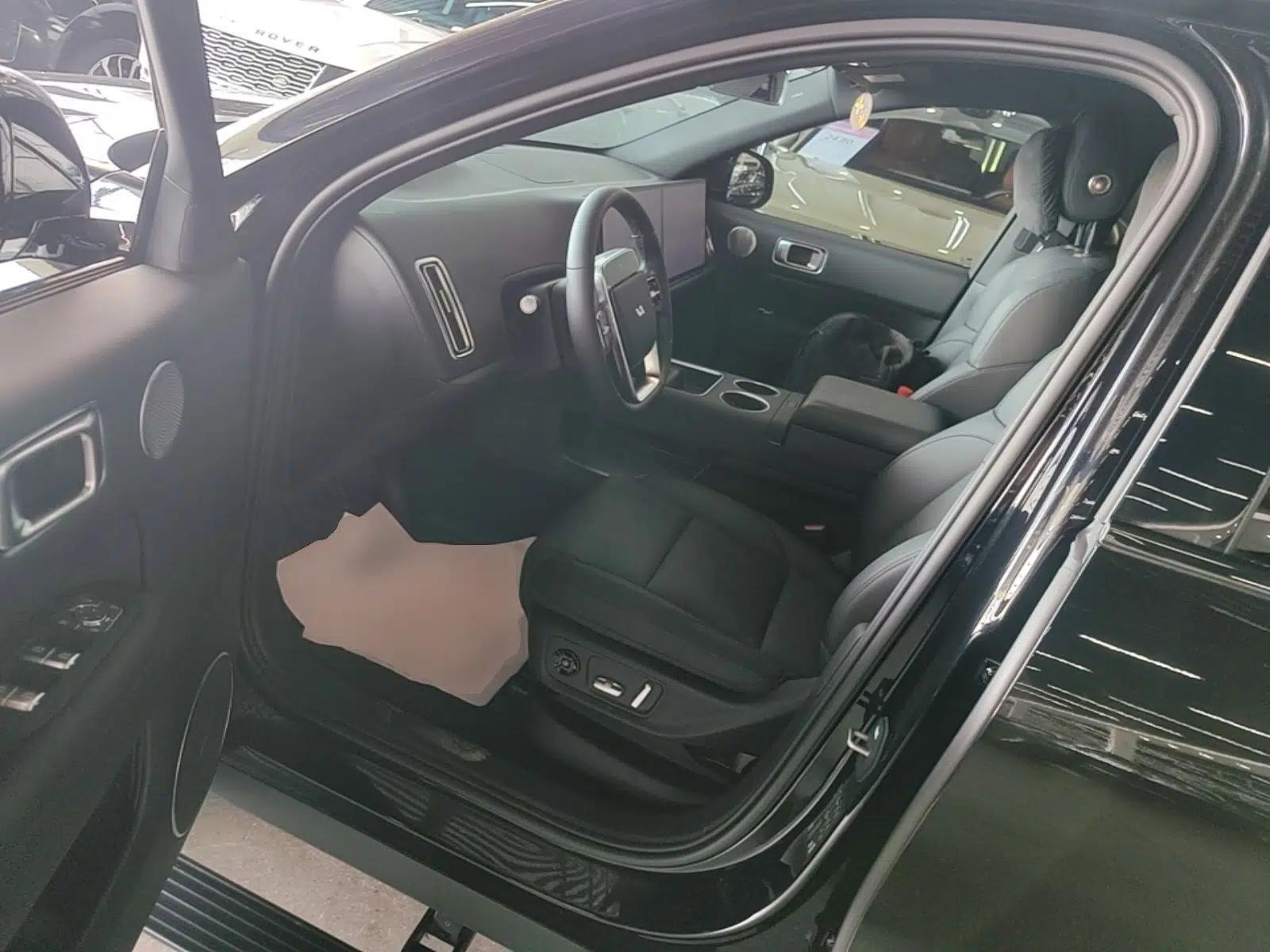 Li Auto L6 2024 Pro Model — миниатюра 17