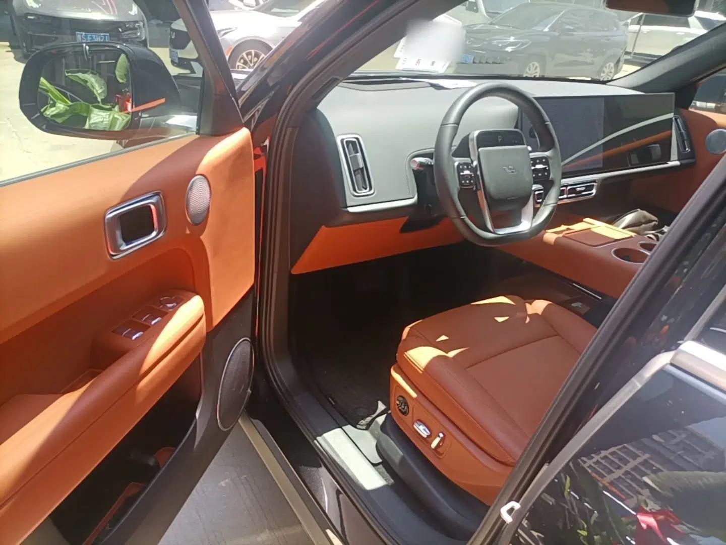 Li Auto L6 2024 Pro Model — миниатюра 23