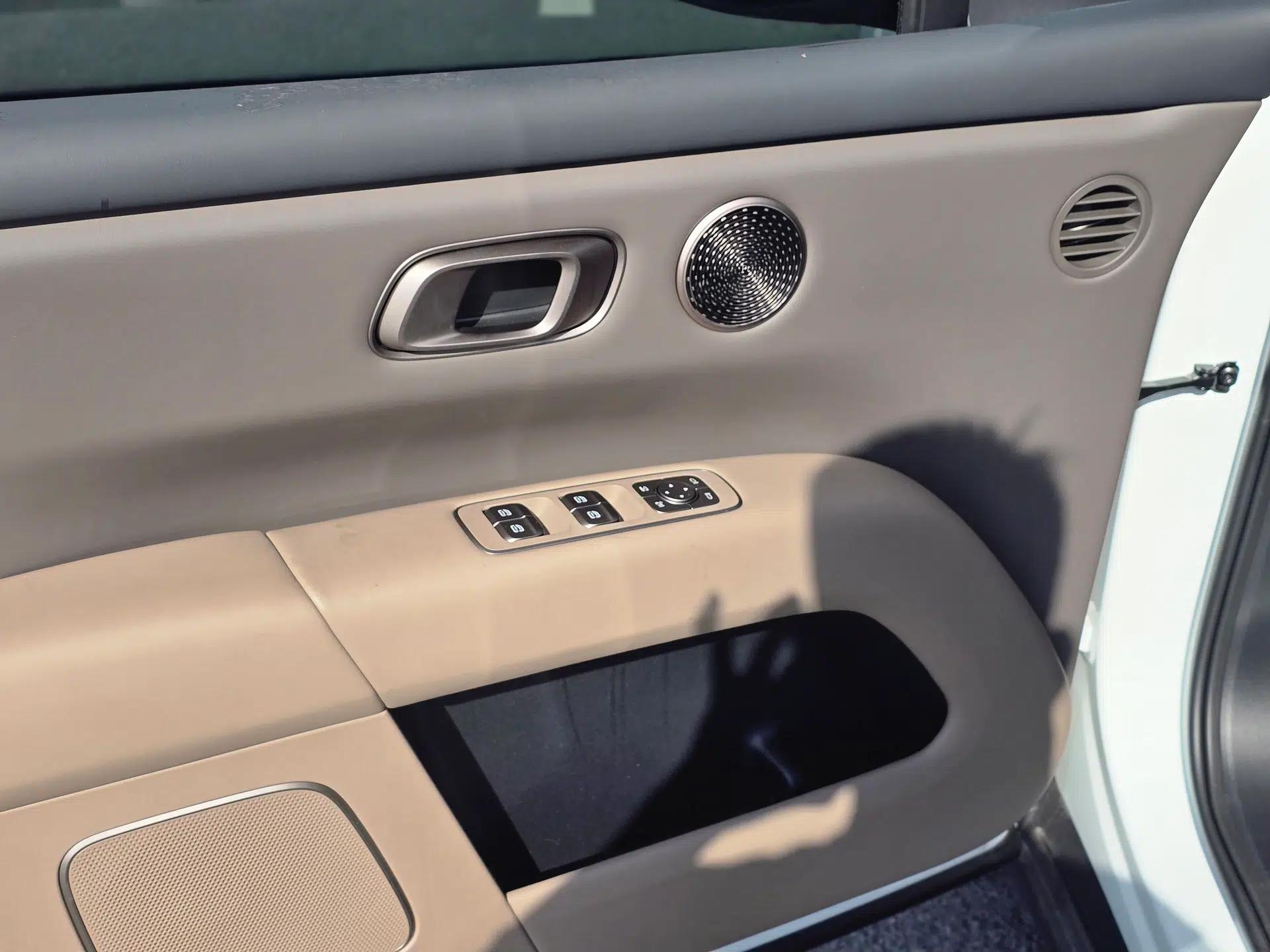 Li Auto i6 2025 Model Two-Wheel-Drive Standard Type — миниатюра 35