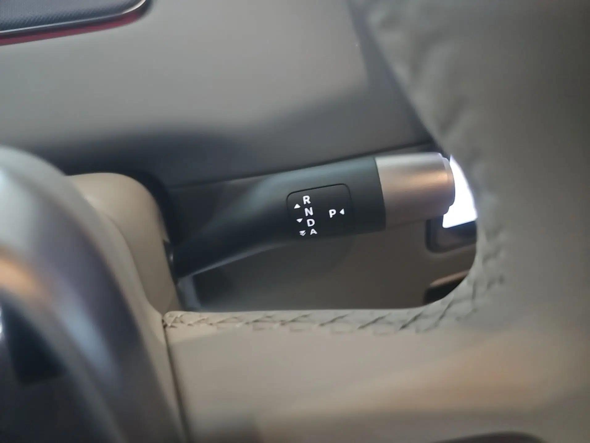 Li Auto i8 2025 Model Standard Version — миниатюра 16