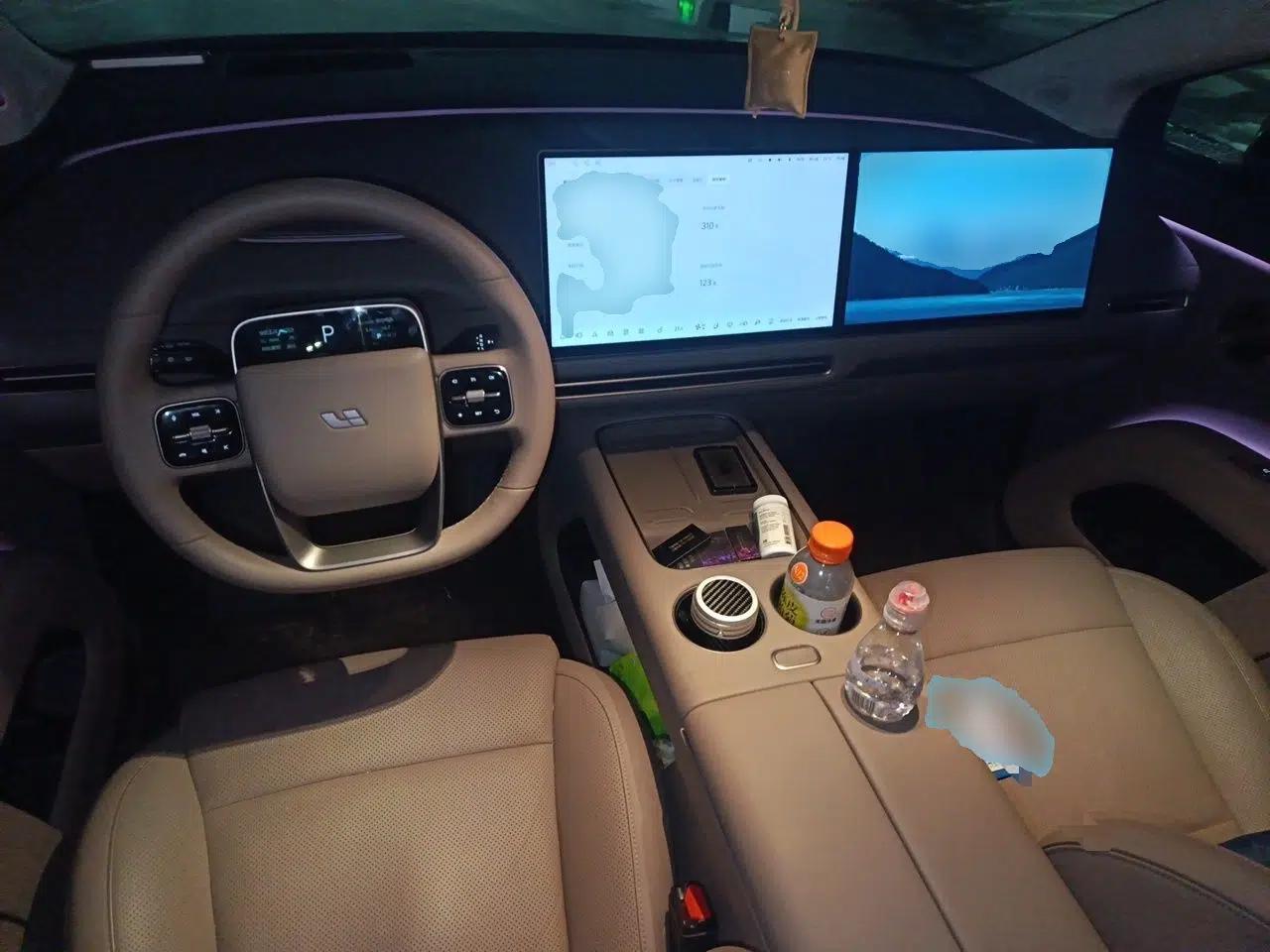 Li Auto i8 2025 Model Standard Version — миниатюра 9