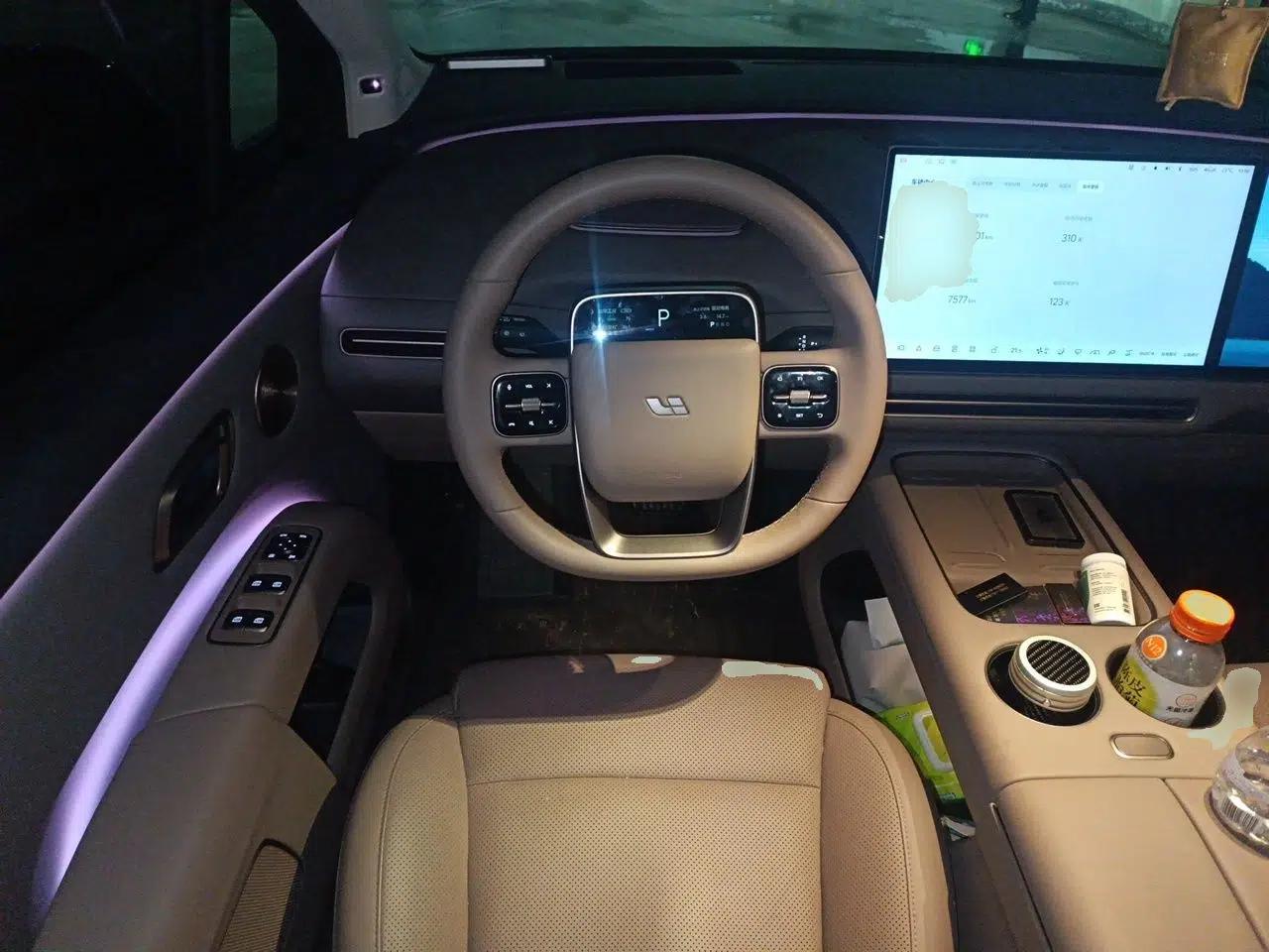 Li Auto i8 2025 Model Standard Version — миниатюра 10