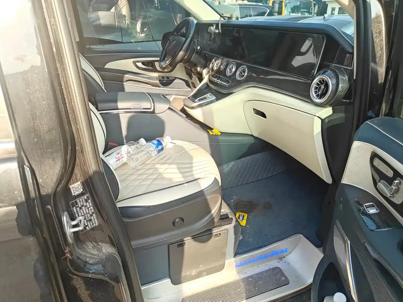 2023 Nissan Vito 2.0T Business Edition 7-seater — миниатюра 6