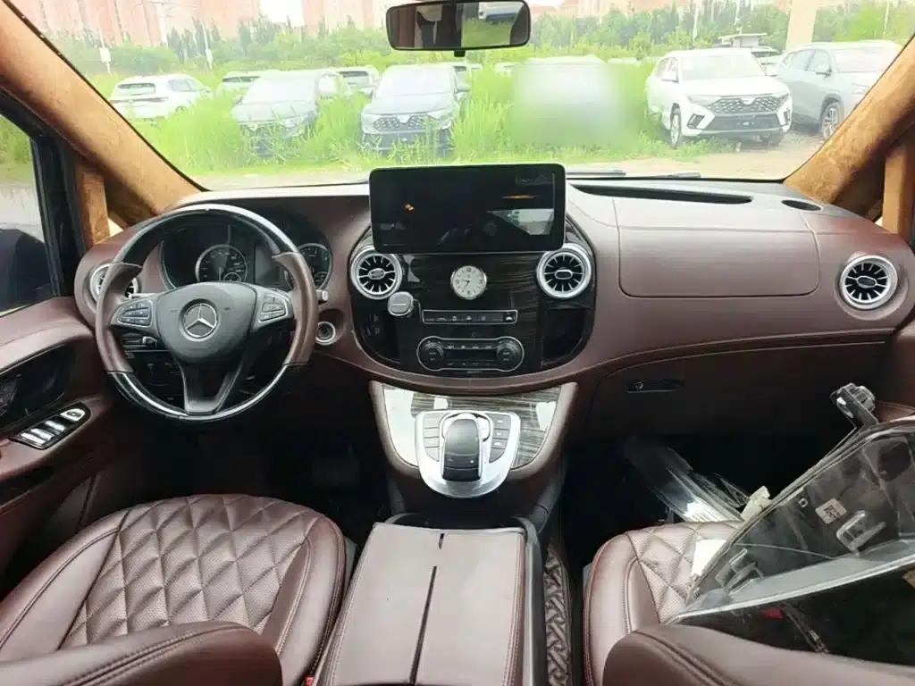 Vito 2020 2.0T Elite Edition 7-seater — миниатюра 16