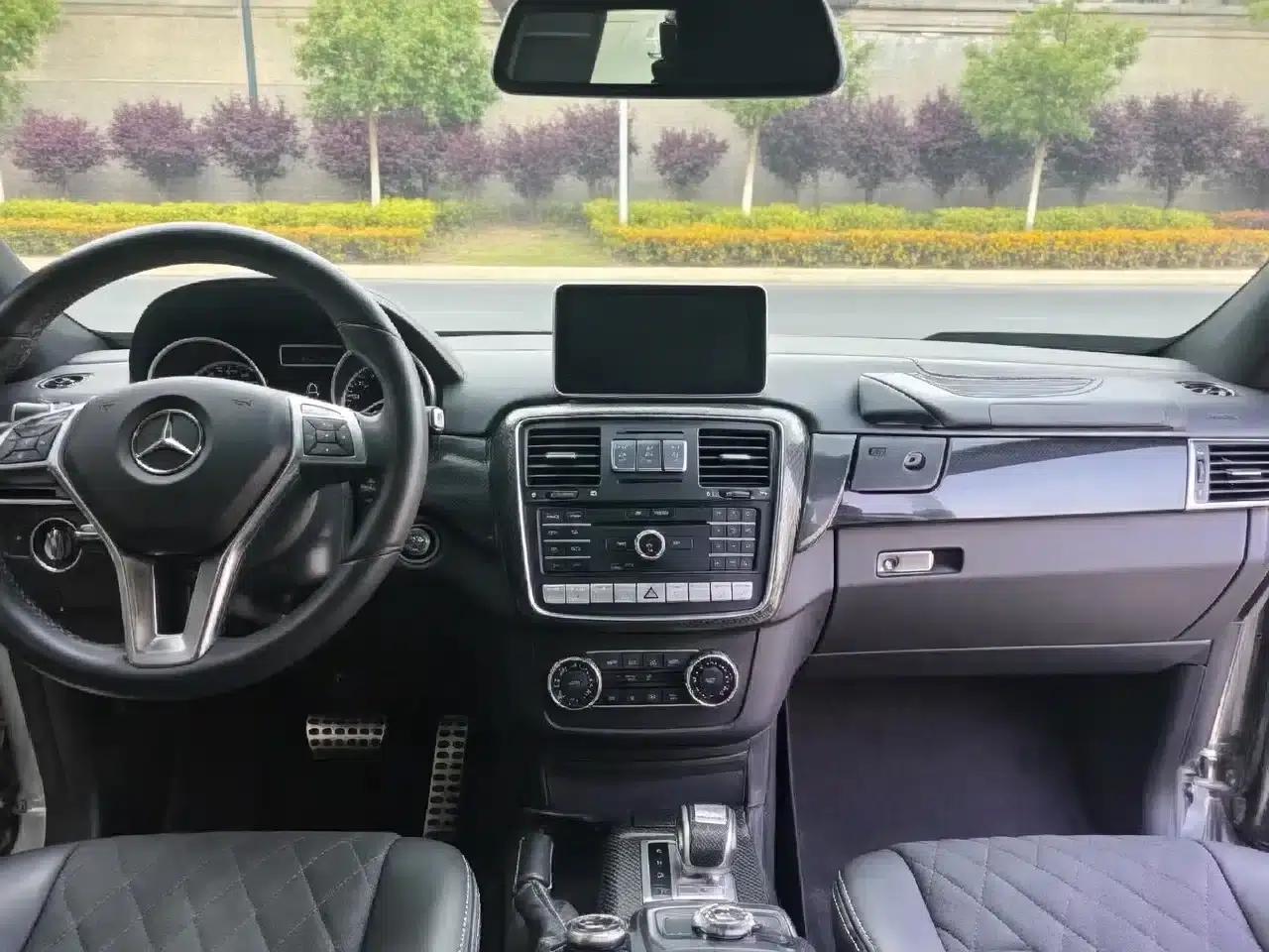 2017 Mercedes-Benz G-Class G 500 4x4 (US Spec) — миниатюра 5