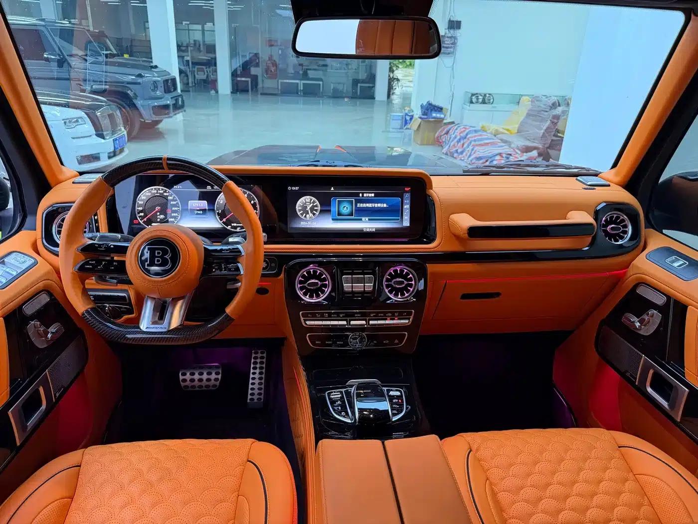 2016 Mercedes-Benz G-Class G 500 — миниатюра 14
