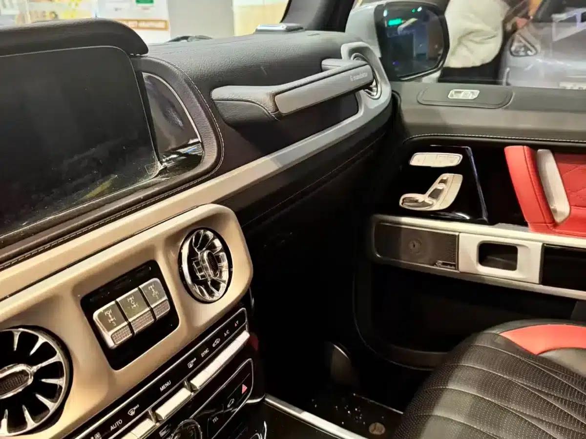 2017 Mercedes-Benz G-Class G 350 d — миниатюра 11