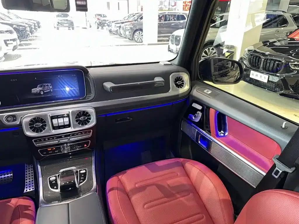 2024 Mercedes-Benz G-Class G 500 — миниатюра 14