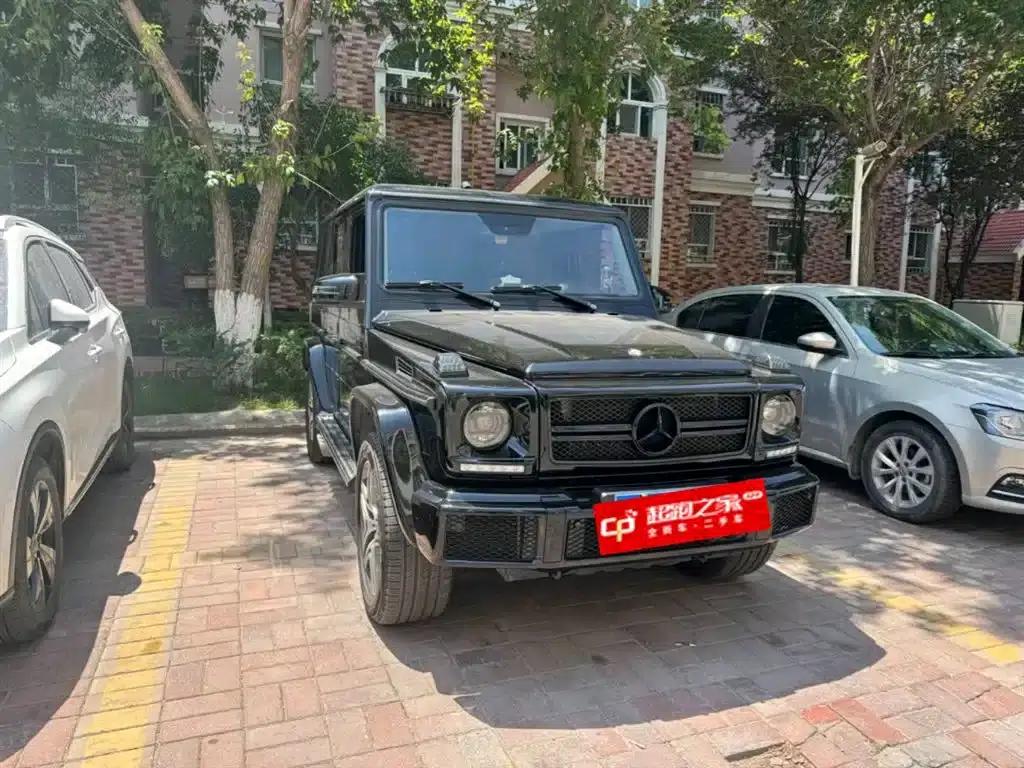 2017 Mercedes-Benz G-Class G 500 — миниатюра 2