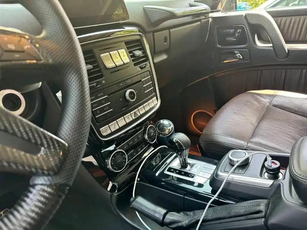 2017 Mercedes-Benz G-Class G 500 — миниатюра 7