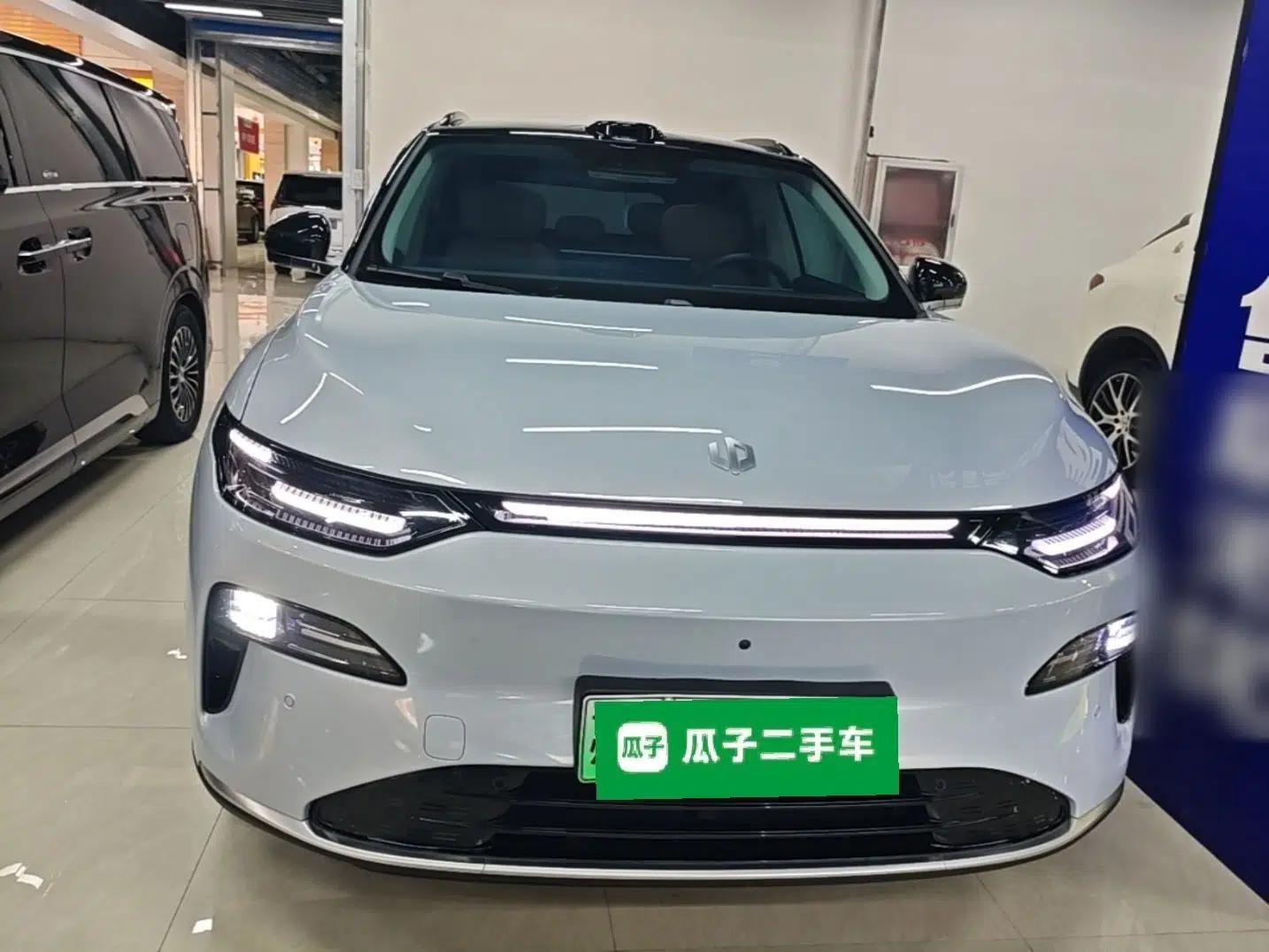 Leapmotor C11 2026 All-Electric 640 LiDAR Prestige Edition — миниатюра 2
