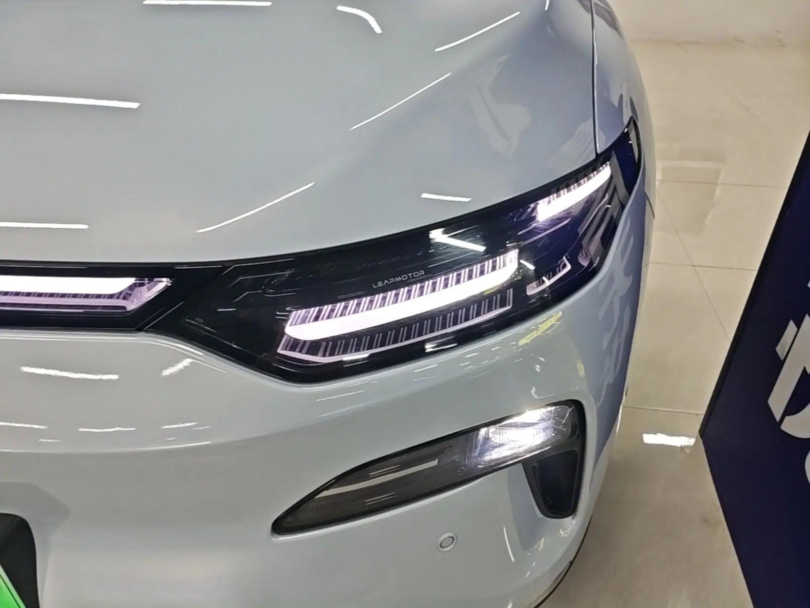 Leapmotor C11 2026 All-Electric 640 LiDAR Prestige Edition — миниатюра 8