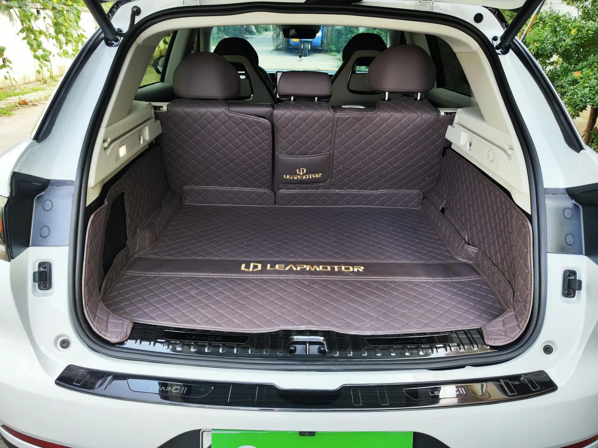 Leapmotor C11 2024 All-Electric 580 Luxury Edition — миниатюра 22