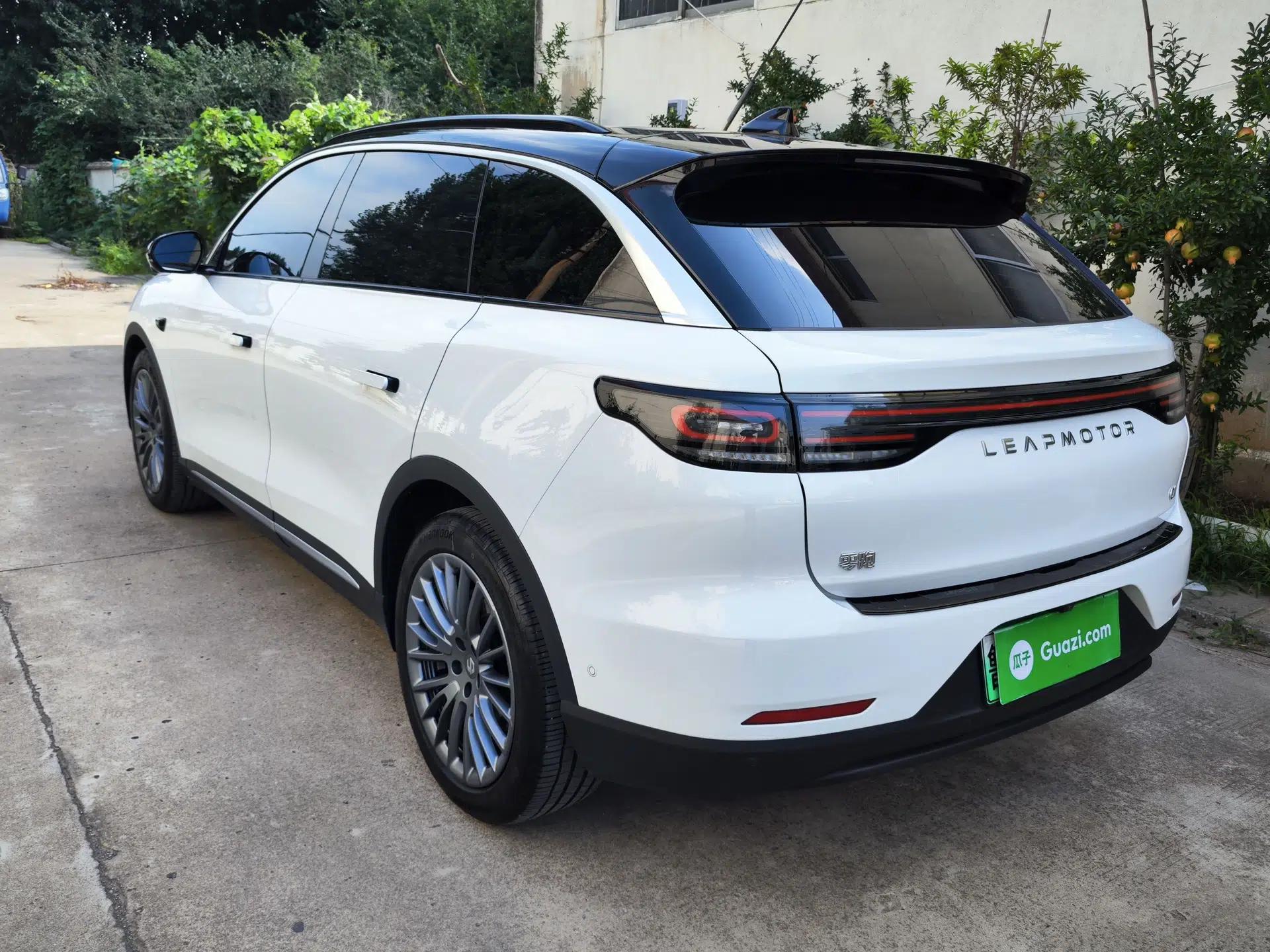 Leapmotor C11 2024 All-Electric 580 Luxury Edition — миниатюра 4