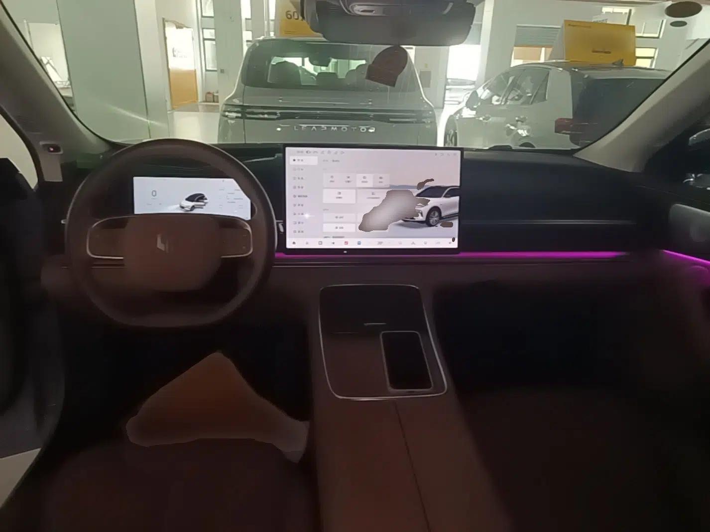 Leapmotor C11 2026 All-Electric 640 LiDAR Prestige Edition — миниатюра 17