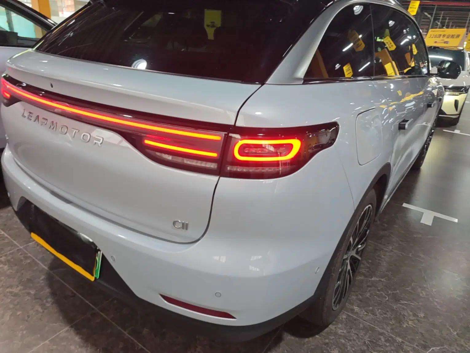 Leapmotor C11 2026 All-Electric 640 LiDAR Prestige Edition — миниатюра 14