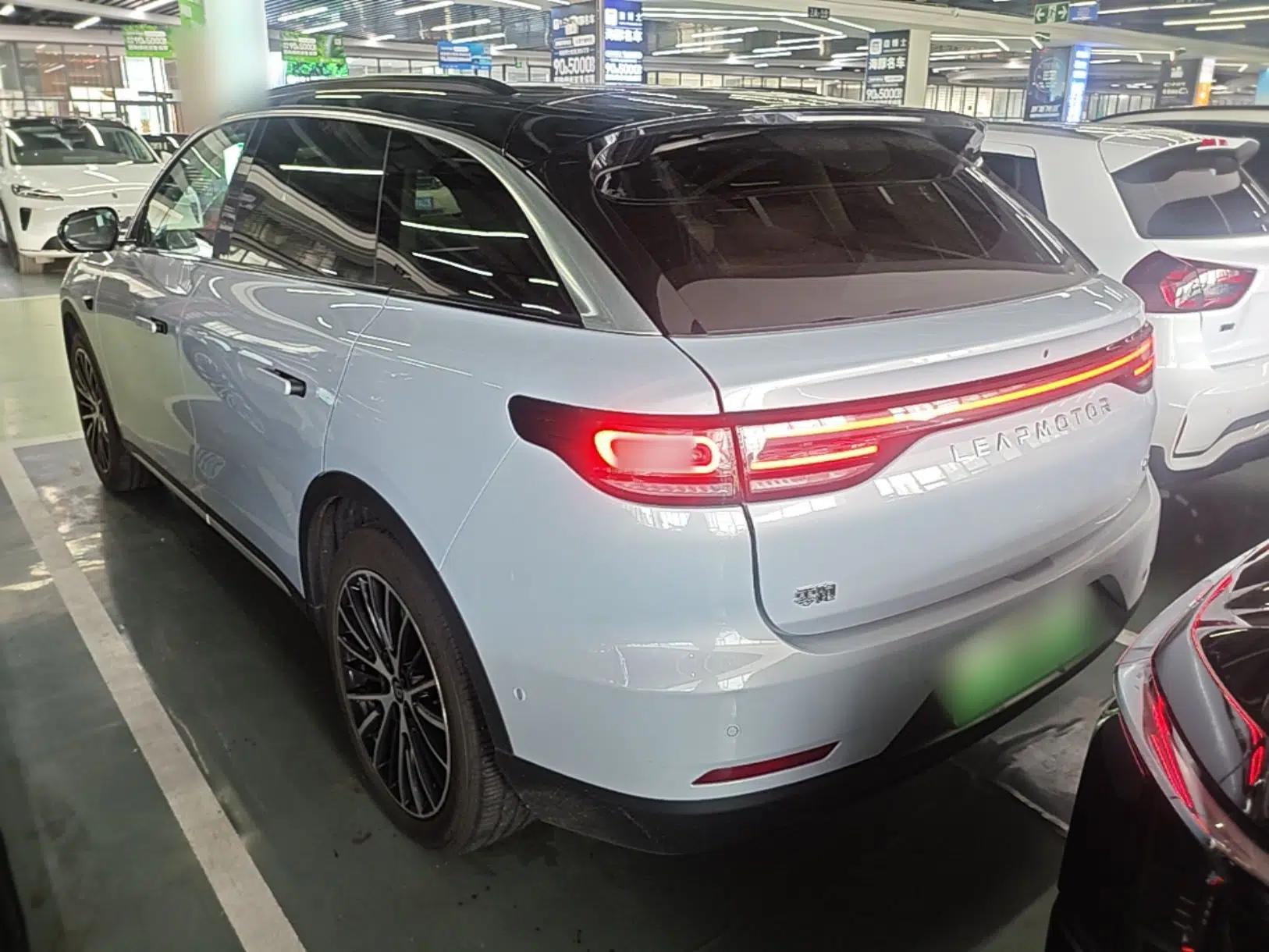 Leapmotor C11 2026 All-Electric 640 LiDAR Prestige Edition — миниатюра 4