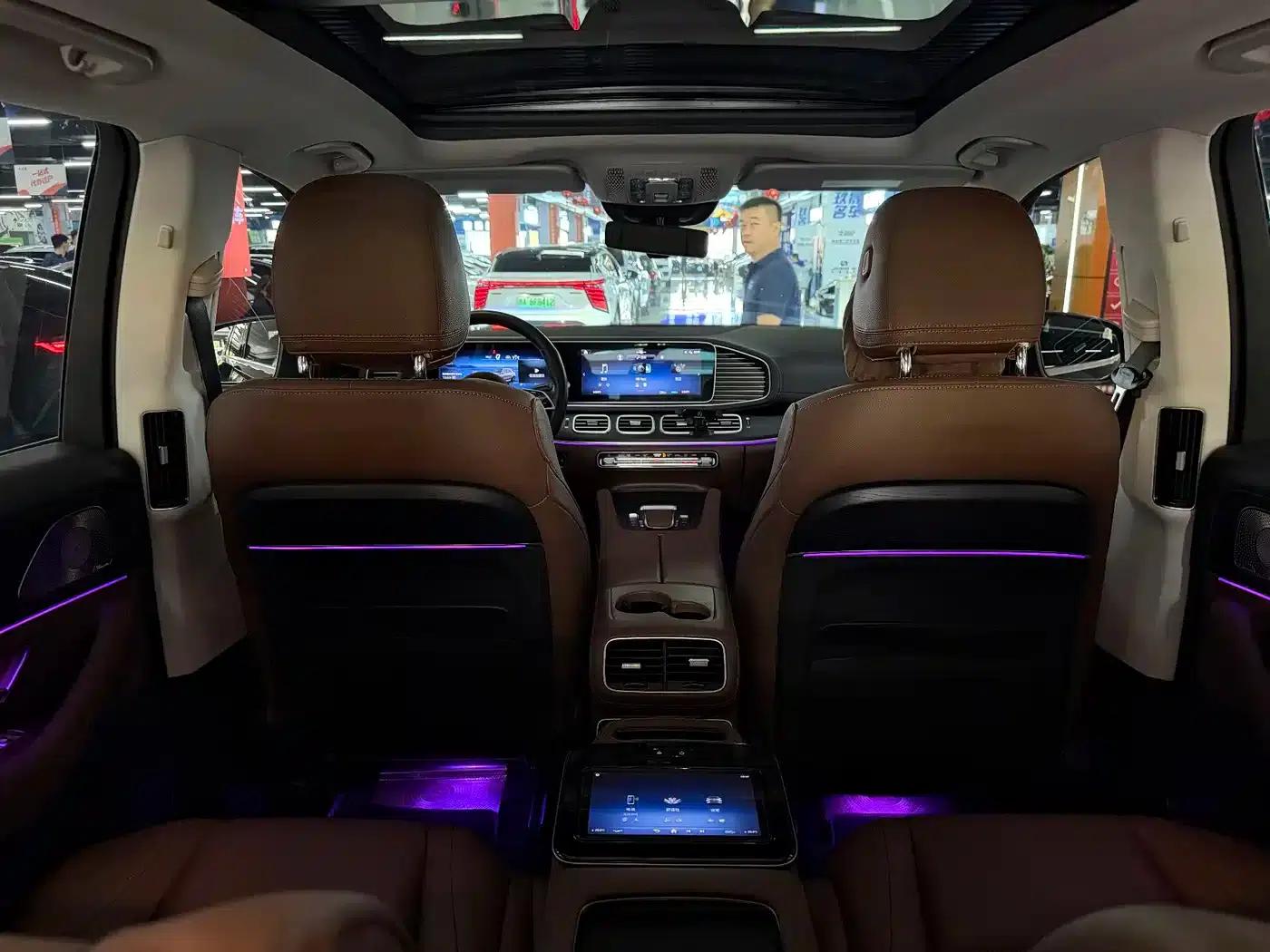 Imported Mercedes-Benz GLE 2025 GLE 350 4MATIC Fashion Model — миниатюра 16