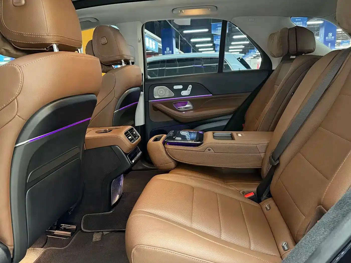 Imported Mercedes-Benz GLE 2025 GLE 350 4MATIC Fashion Model — миниатюра 20