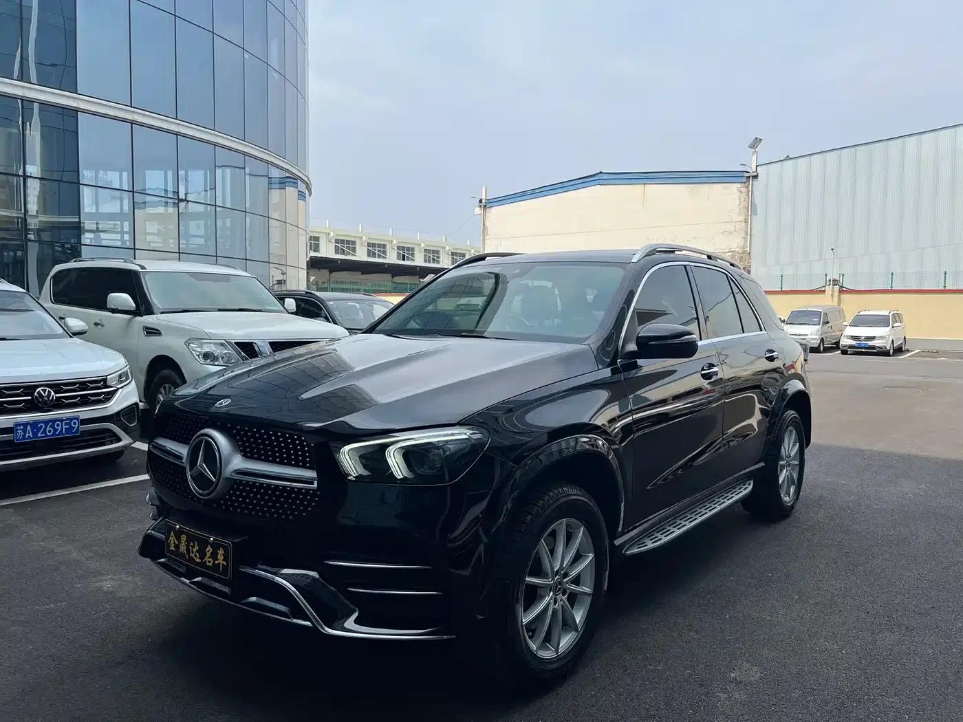 Imported Mercedes-Benz GLE 2020 facelift GLE 350 4MATIC Fashion model — миниатюра 1