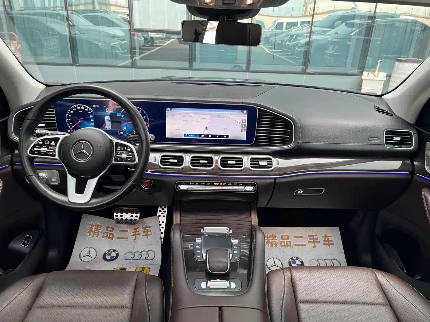 Imported Mercedes-Benz GLE 2020 facelift GLE 350 4MATIC Fashion model — миниатюра 5