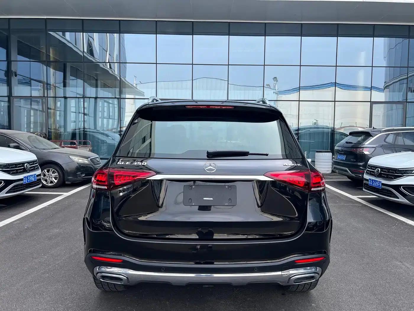Imported Mercedes-Benz GLE 2020 facelift GLE 350 4MATIC Fashion model — миниатюра 8
