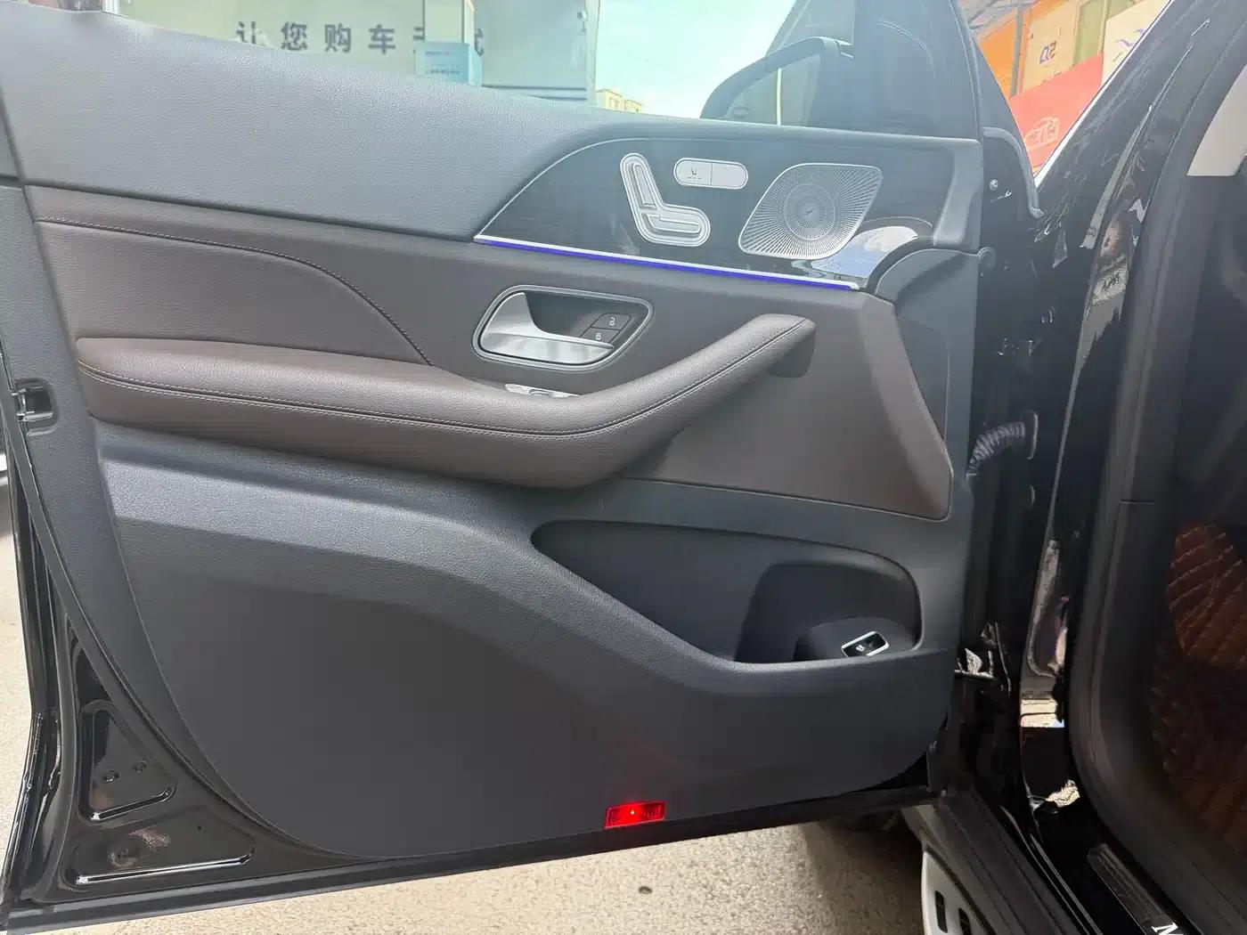 Imported Mercedes-Benz GLE 2023 GLE 350 4MATIC Fashion Model — миниатюра 7
