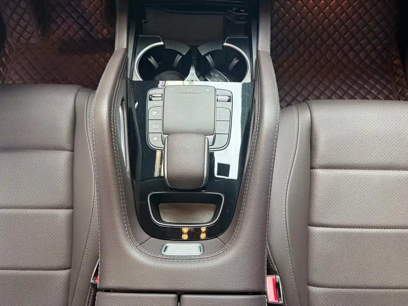 Imported Mercedes-Benz GLE 2023 GLE 350 4MATIC Fashion Model — миниатюра 10