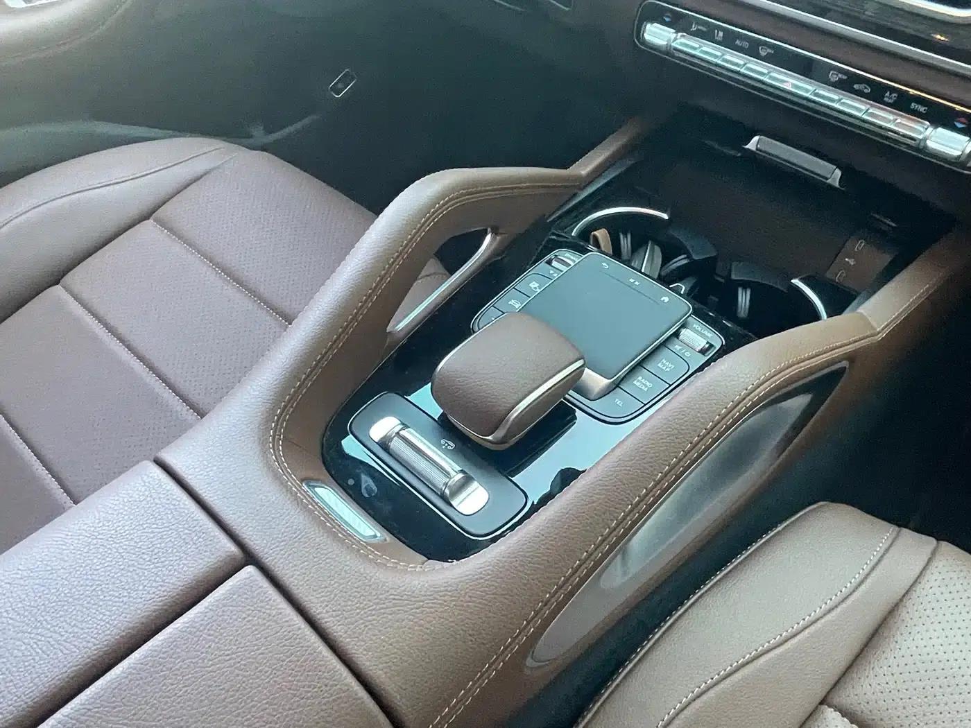 Imported Mercedes-Benz GLE 2025 Facelift GLE 350 4MATIC Fashion Model — миниатюра 5