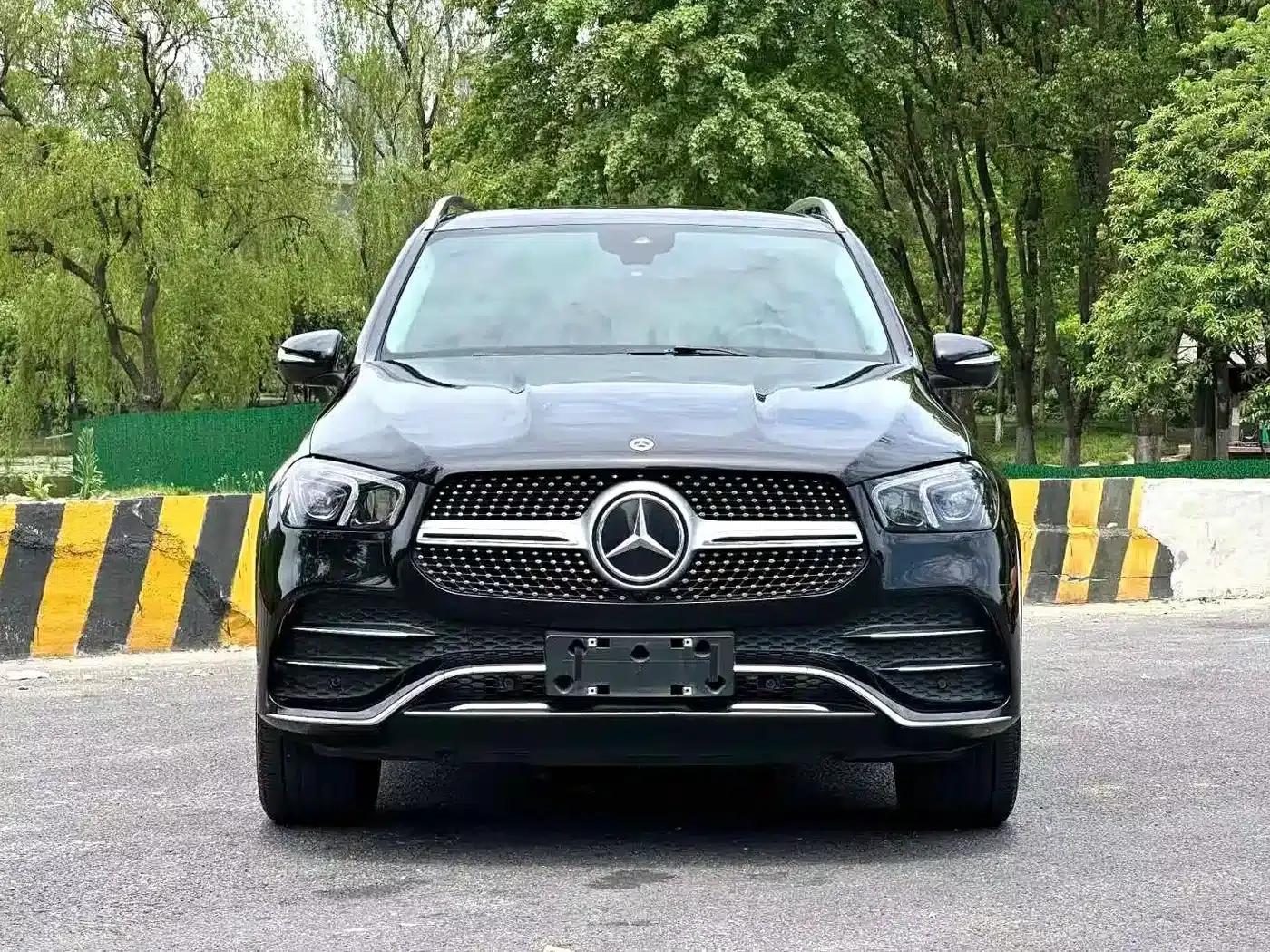 Mercedes-Benz GLE (Imported) 2022 Facelift GLE 350 4MATIC Fashion Model — миниатюра 2