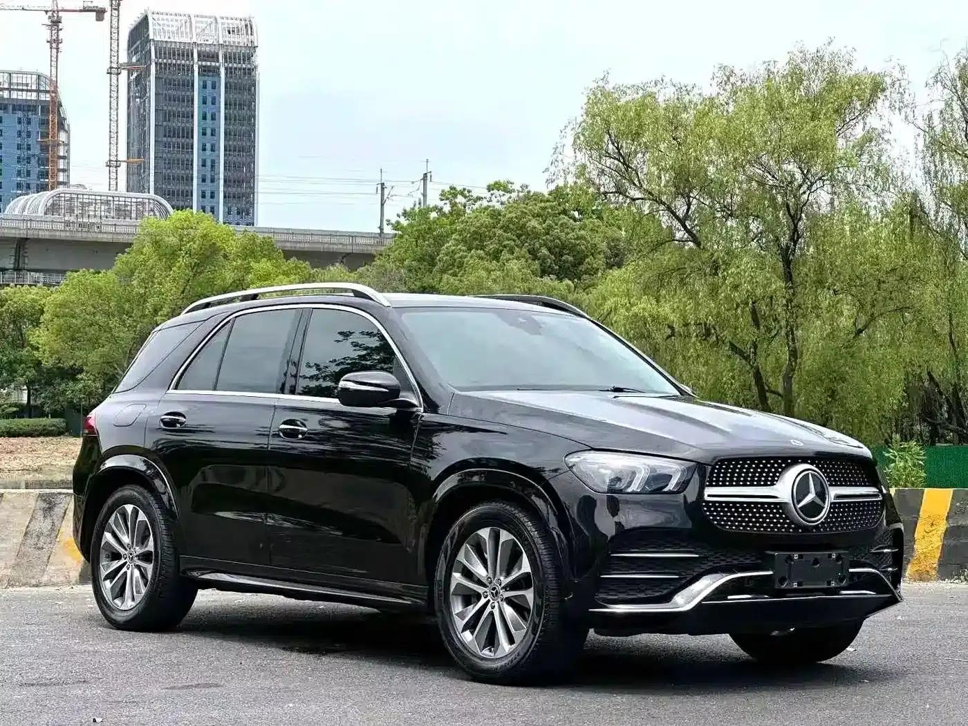 Mercedes-Benz GLE (Imported) 2022 Facelift GLE 350 4MATIC Fashion Model — миниатюра 3