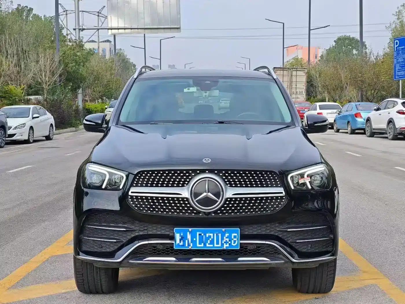 Imported Mercedes-Benz GLE 2022 GLE 350 4MATIC Fashion Model — миниатюра 2